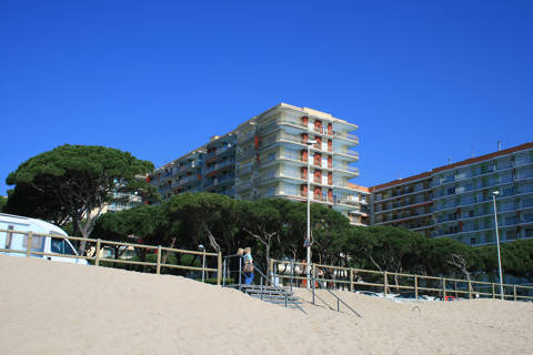 40777-blanes-beach-apartments--3-.jpg